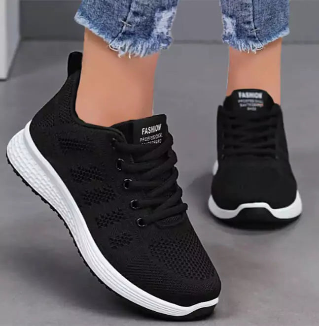 Tenis New Fashion de Estilo Tropical en color Negro - Zapatillas deportivas de malla transpirable, diseñadas para brindar comodidad y estilo en el uso diario